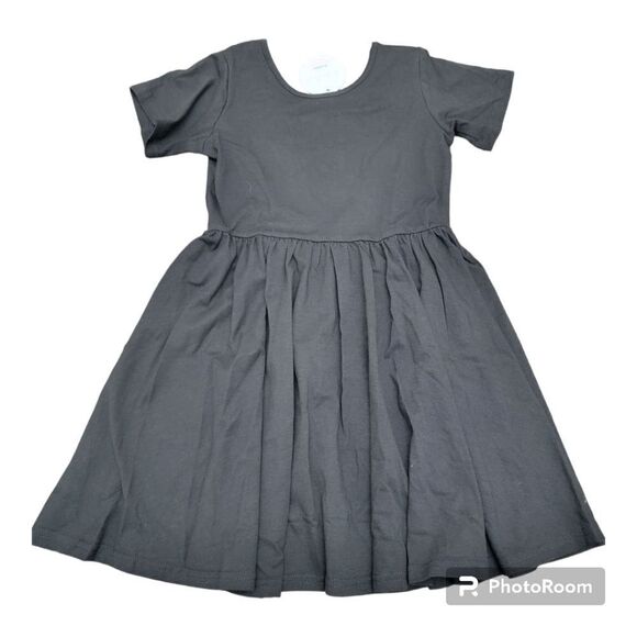 Arshiner Solid Black Dress Short Sleeve A-line Cross Back Size 120 - Picture 2 of 6